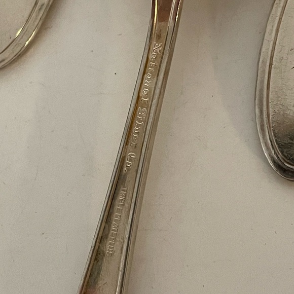 Flatware Pieces - Picture 8 of 12